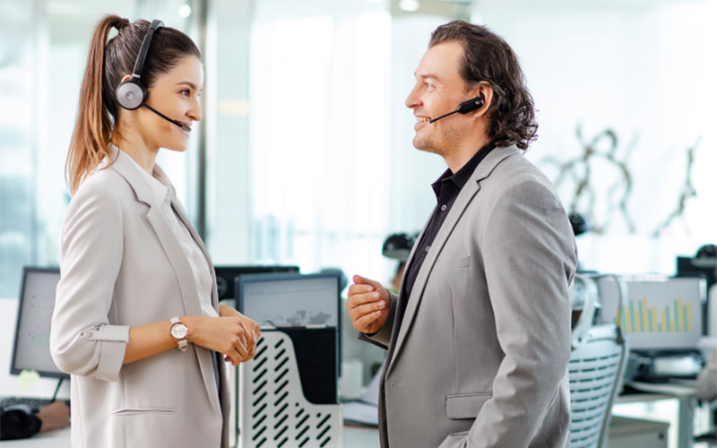 Top 3 tai nghe không dây chuyên nghiệp dành cho giới văn phòng