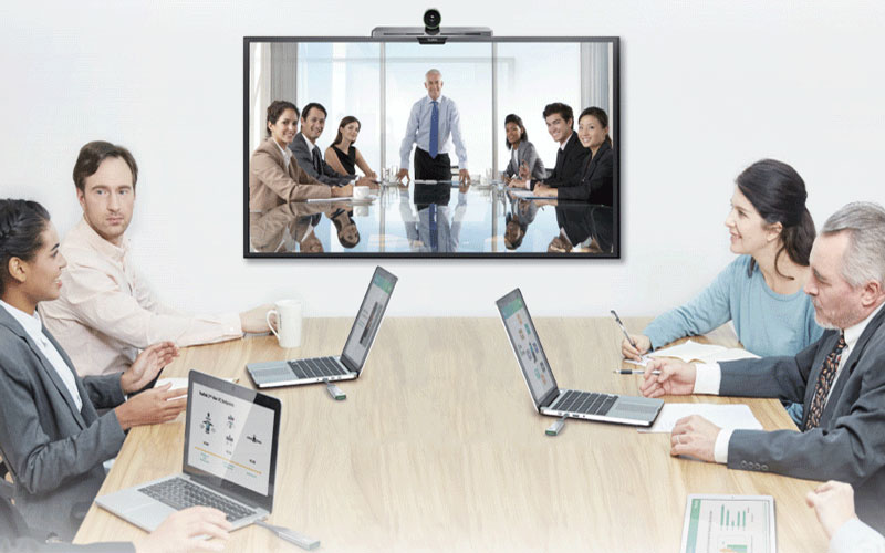 Yealink Camera Hub và các đặc điểm cấu tạo nên bộ thiết bị hội nghị