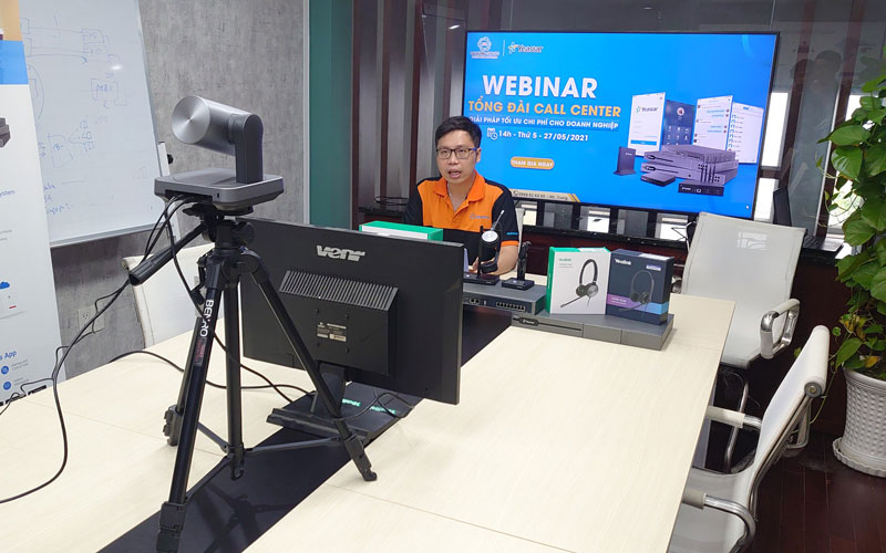 camera yealink UVC84 sử dụng cho livestream