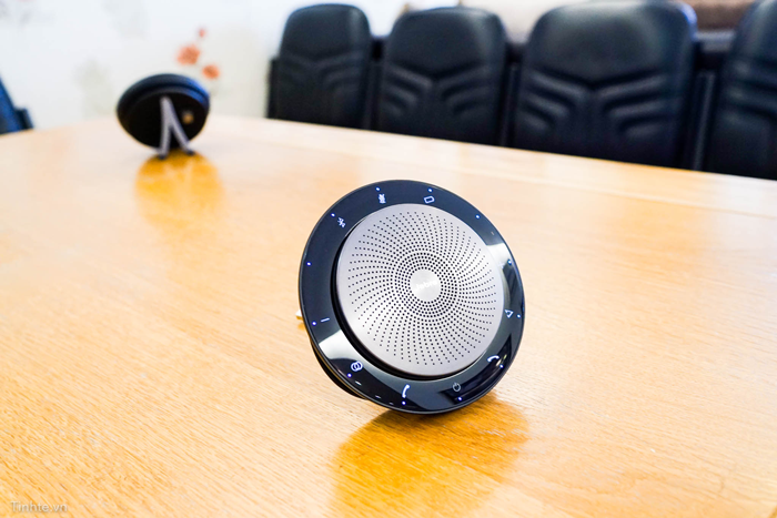 TOP 5 Loa hội nghị giá rẻ tốt nhất cho hội họp, làm việc tại nhà năm 2022