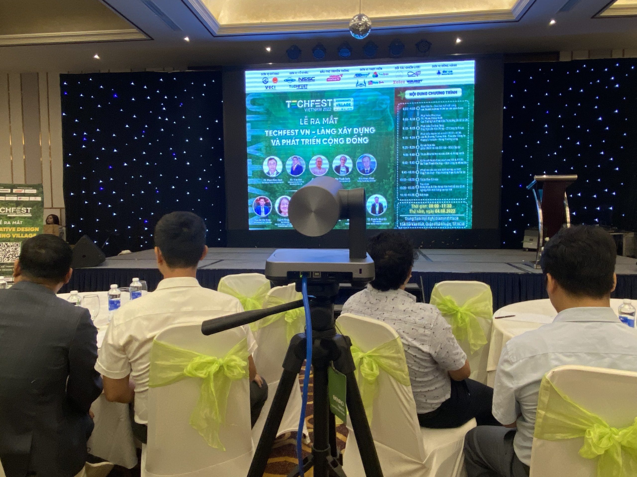 YEALINK - TÀI TRỢ THIẾT BỊ HỘI NGHỊ TRUYỀN HÌNH CHO TECHFEST 2022