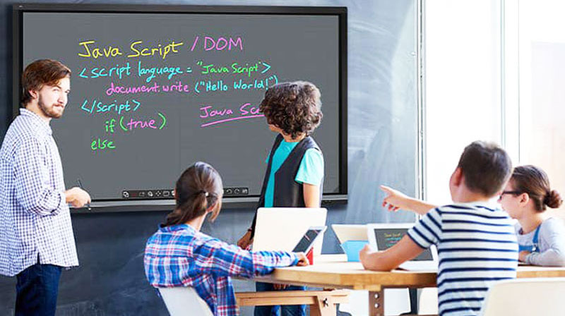 Ứng dụng màn hình tương tác thông minh trong giáo dục hiện đại