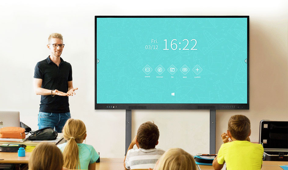 Tổng quan về màn hình tương tác và những ứng dụng nổi bật