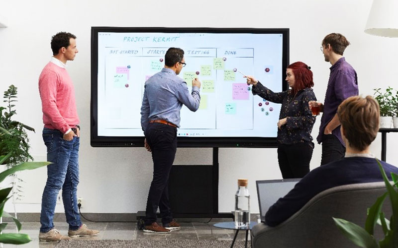 Màn hình tương tác là gì? Hãng màn hình tương tác chất lượng giá rẻ