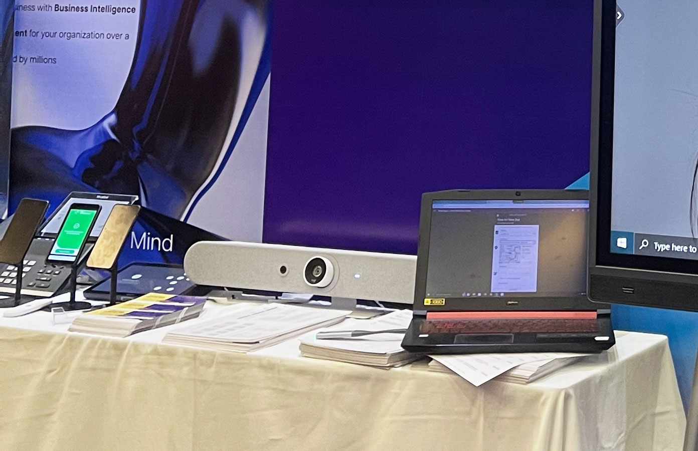 Du Hưng đồng hành cùng Microsoft tại sự kiện "Technology Summit 2022"