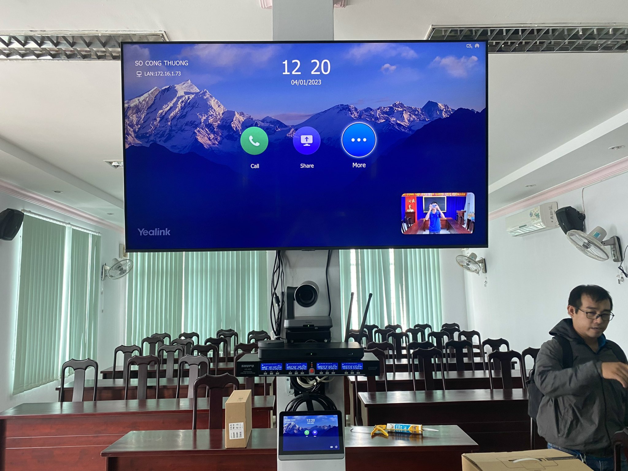 CHO THUÊ THIẾT BỊ HỘI NGHỊ TRUYỀN HÌNH