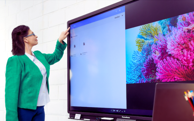 Bảng tương tác Promethean cho lớp học thông minh