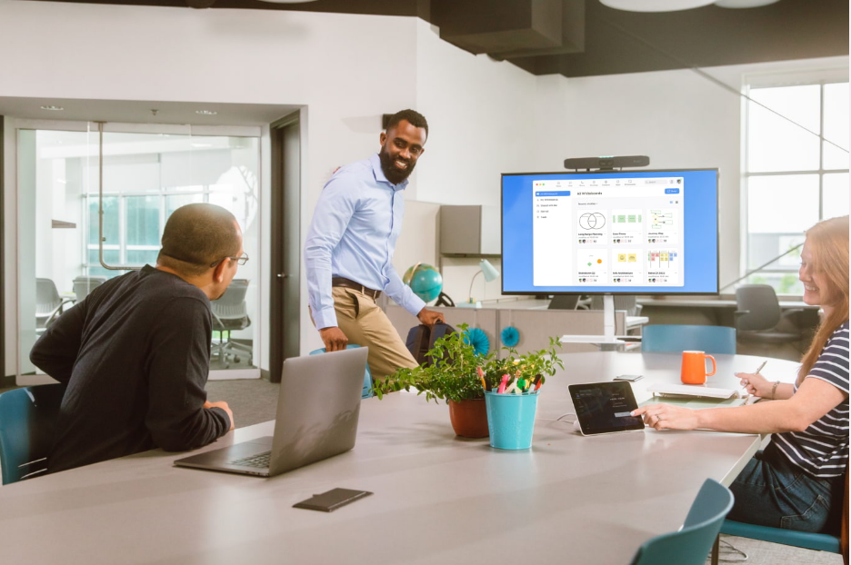 Zoom One - giải pháp đột phá cho việc giao tiếp và công tác từ xa