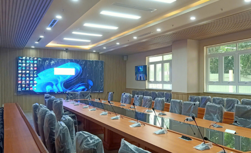 Triển khai hệ thống âm thanh phòng họp lớn cho Trường Đại học Nam Cần Thơ